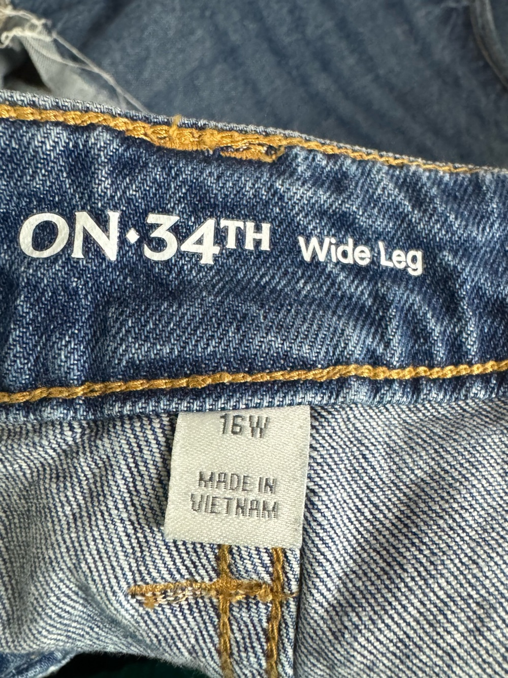 On 34th Jeans High Rise Wide Leg - Picture 8 of 11
